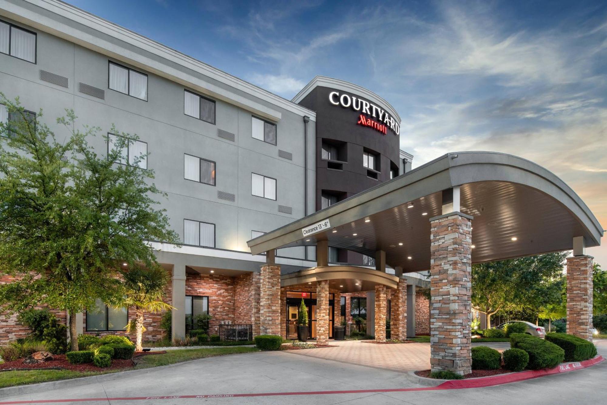 Hotel Courtyard Worth West At Cityview Fort Worth