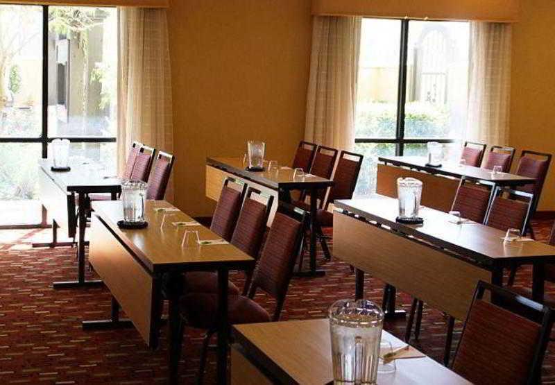 Hotel Courtyard Worth West At Cityview Fort Worth